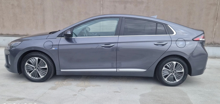 Hyundai IONIQ cena 79900 przebieg: 166000, rok produkcji 2019 z Lublin małe 79